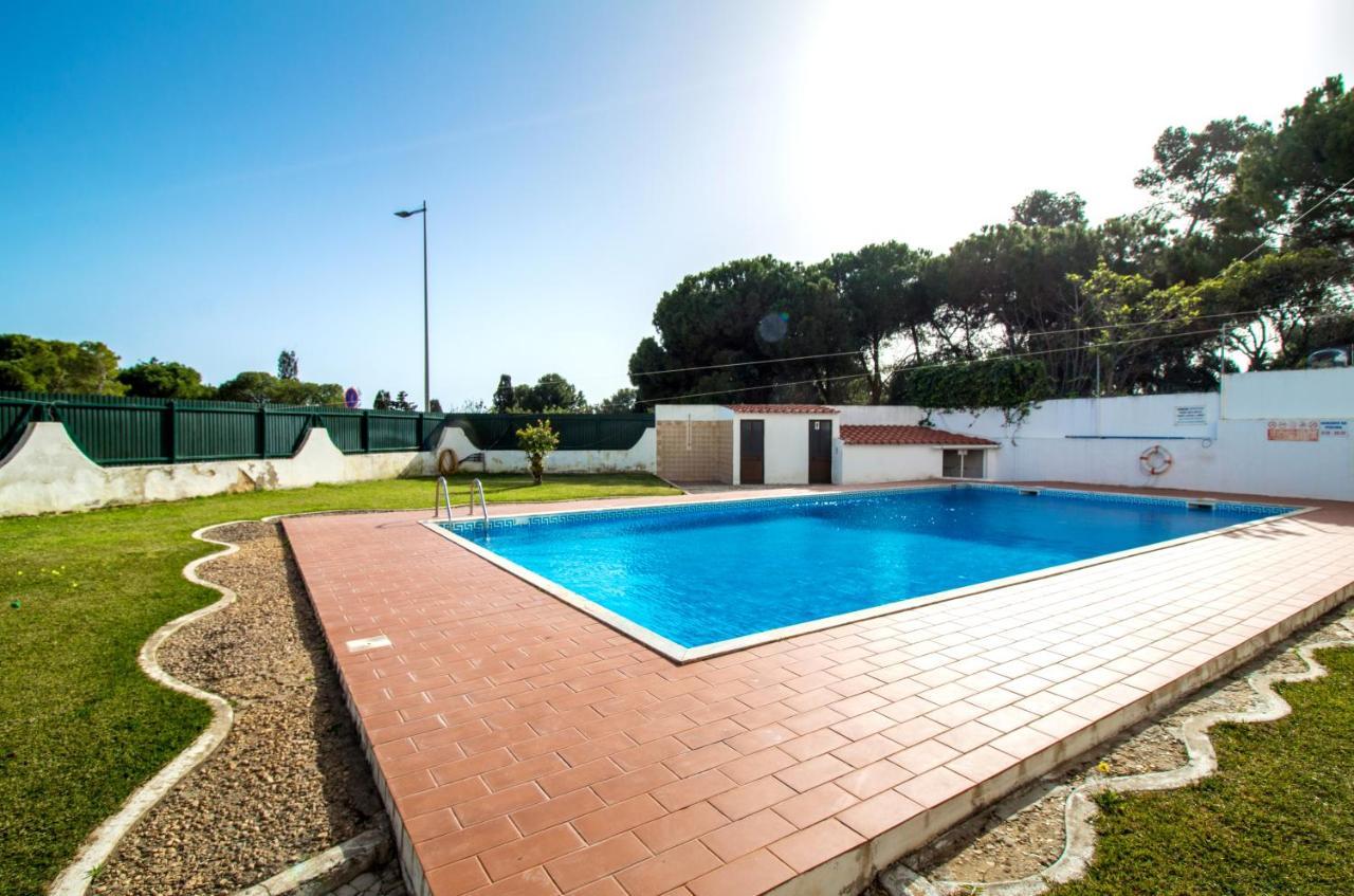 Ocean View Apartment - Pool And Sea View & Albufeira Center 外观 照片