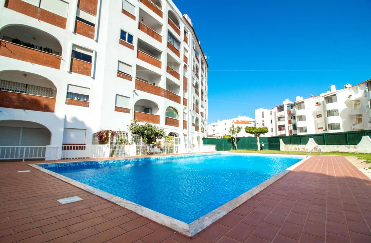 Ocean View Apartment - Pool And Sea View & Albufeira Center 外观 照片
